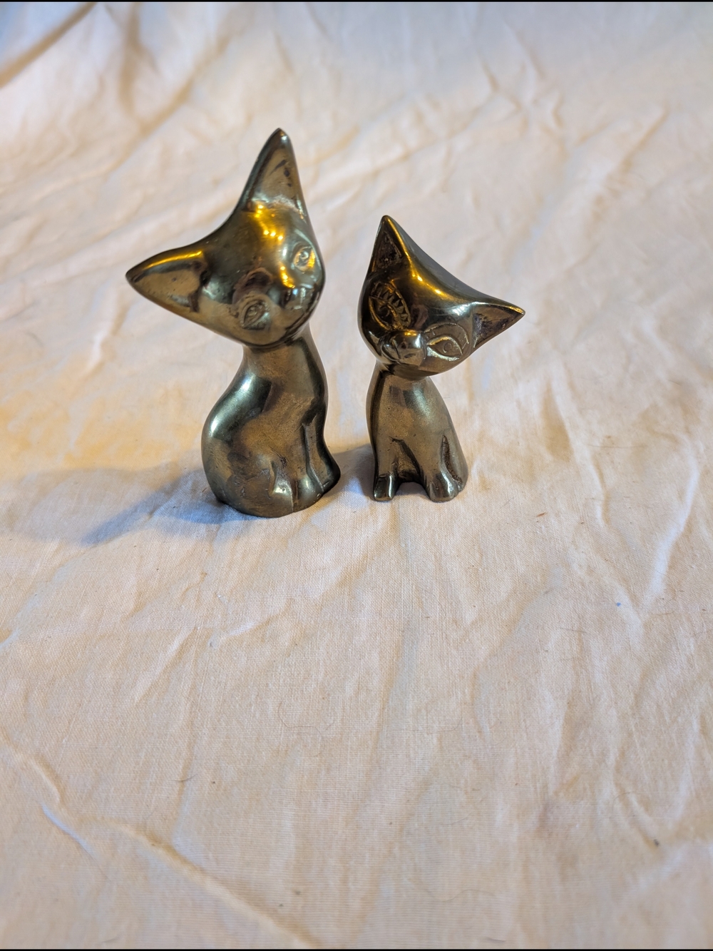 2/60 Vintage Brass  Cat Figurine Duo - Shiny Gold Accents